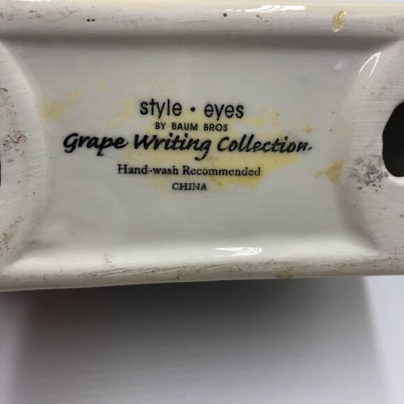 Vintage Style Eyes by Baum Bros Ceramic Napkin Holder Grapevine Fruit Decor - Picture 7 of 13